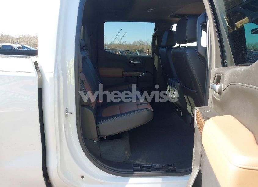 Photo 8 of 2021 Chevrolet Silverado 1500 4WD SHORT BED HIGH COUNTRY (VIN 3GCUYHEL6MG175043)