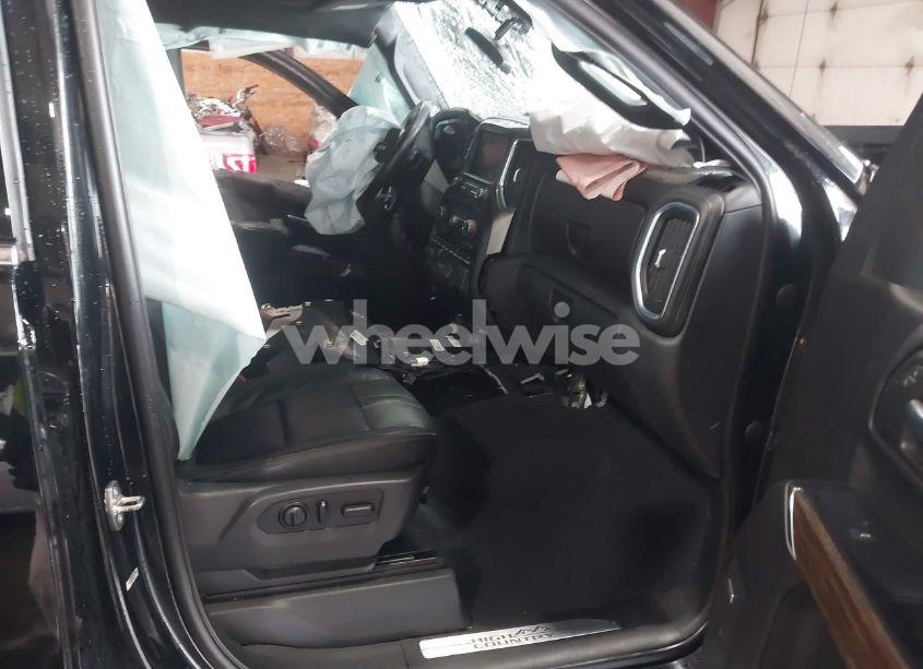 Photo 5 of 2020 Chevrolet Silverado 1500 4WD SHORT BED HIGH COUNTRY (VIN 3GCUYHET1LG414352)