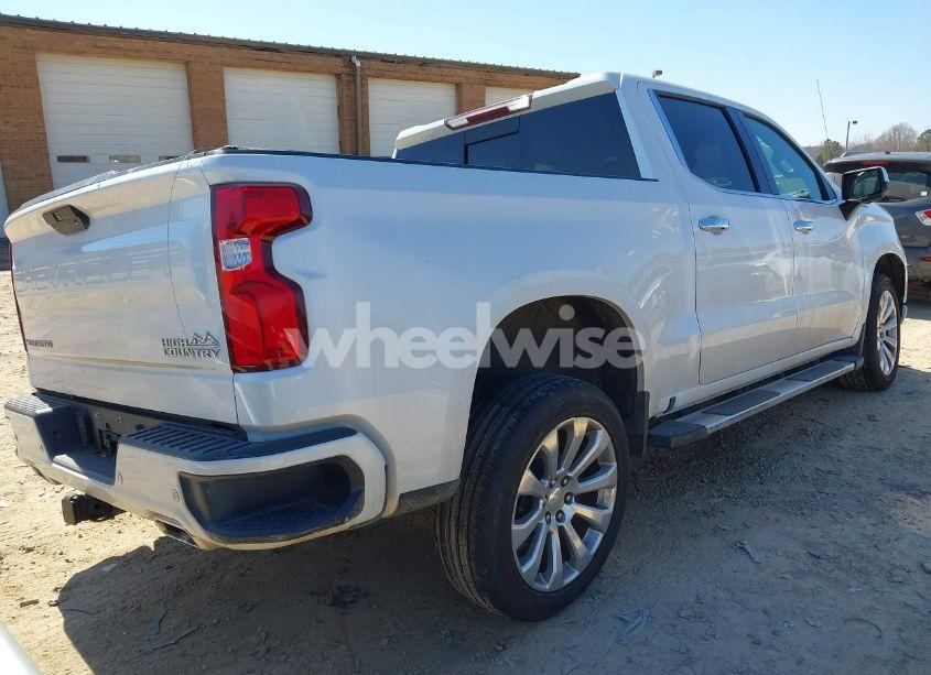 Photo 4 of 2021 Chevrolet Silverado 1500 4WD SHORT BED HIGH COUNTRY (VIN 3GCUYHET2MG281182)