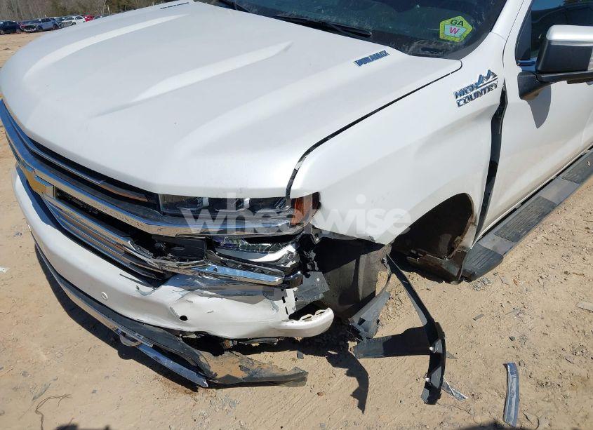 Photo 6 of 2021 Chevrolet Silverado 1500 4WD SHORT BED HIGH COUNTRY (VIN 3GCUYHET2MG281182)