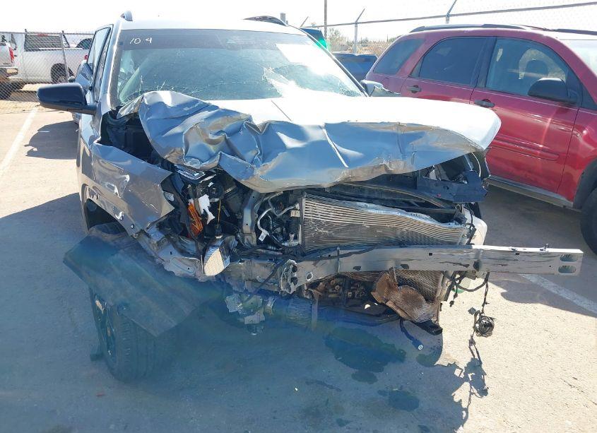 Photo 6 of 2024 Gmc Terrain FWD SLE (VIN 3GKALMEG2RL123568)