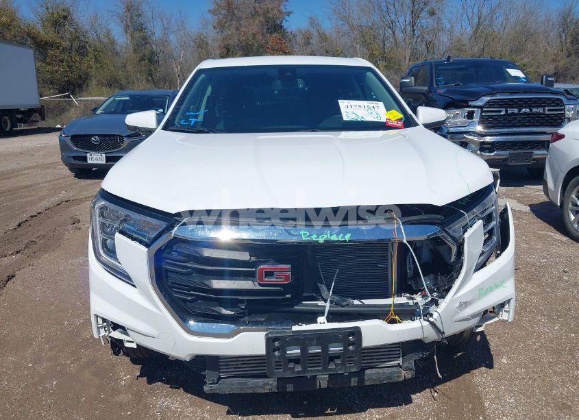 Photo 12 of 2024 Gmc Terrain FWD SLE (VIN 3GKALMEG3RL314464)