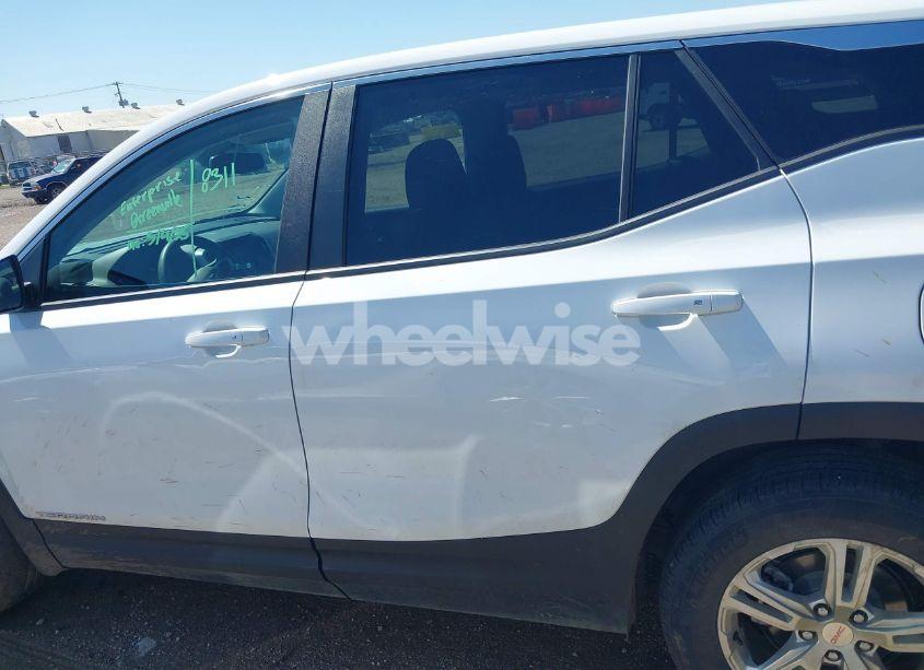 Photo 14 of 2024 Gmc Terrain FWD SLE (VIN 3GKALMEG3RL314464)