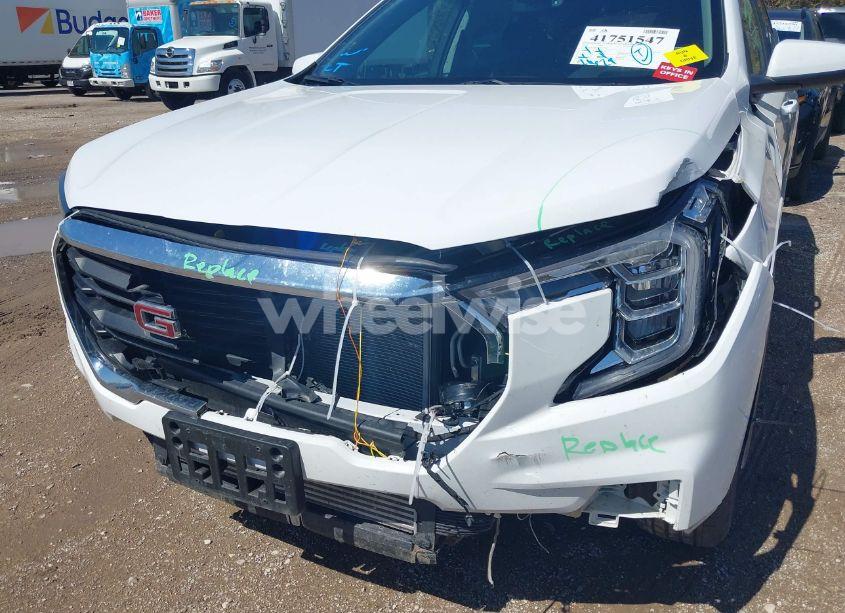 Photo 6 of 2024 Gmc Terrain FWD SLE (VIN 3GKALMEG3RL314464)