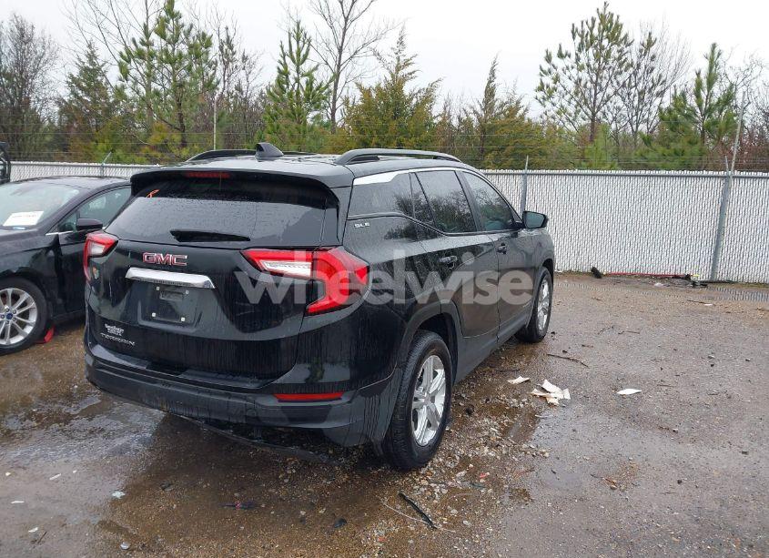 Photo 4 of 2024 Gmc Terrain FWD SLE (VIN 3GKALMEG4RL277845)