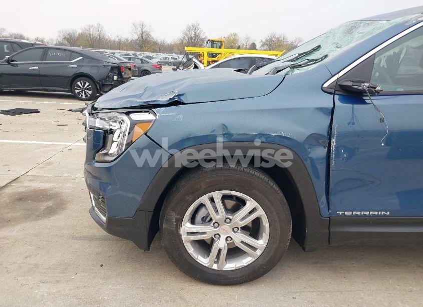 Photo 12 of 2024 Gmc Terrain FWD SLE (VIN 3GKALMEG4RL292958)