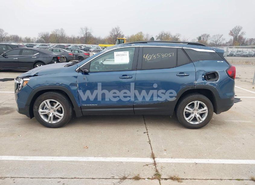 Photo 15 of 2024 Gmc Terrain FWD SLE (VIN 3GKALMEG4RL292958)