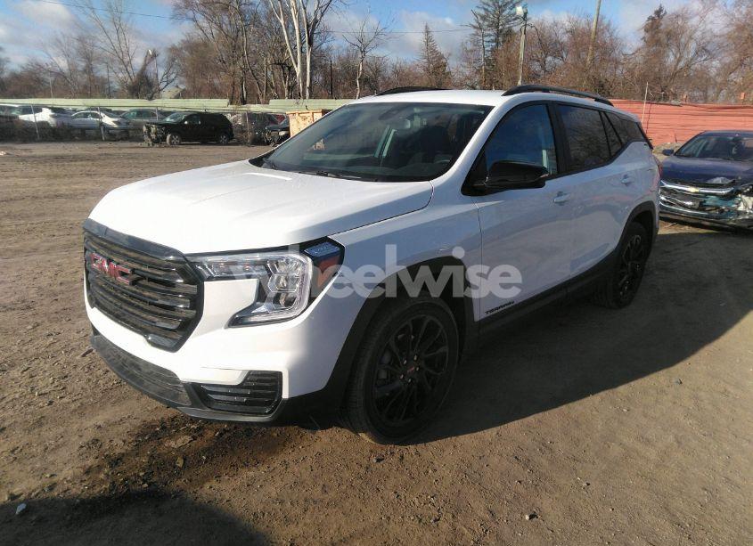 Photo 2 of 2024 Gmc Terrain FWD SLE (VIN 3GKALMEG4RL394079)