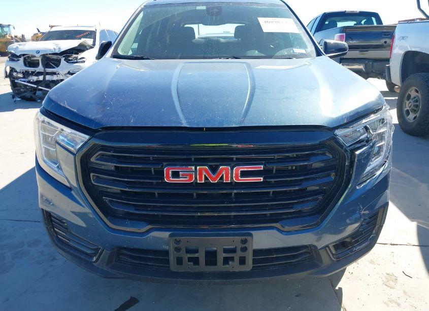 Photo 13 of 2024 Gmc Terrain FWD SLE (VIN 3GKALMEG5RL322971)