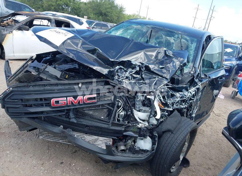 Photo 2 of 2024 Gmc Terrain FWD SLE (VIN 3GKALMEG6RL364145)