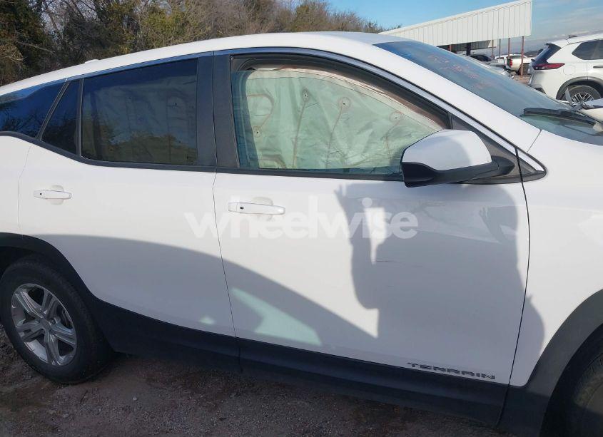 Photo 12 of 2024 Gmc Terrain FWD SLE (VIN 3GKALMEG7RL314404)