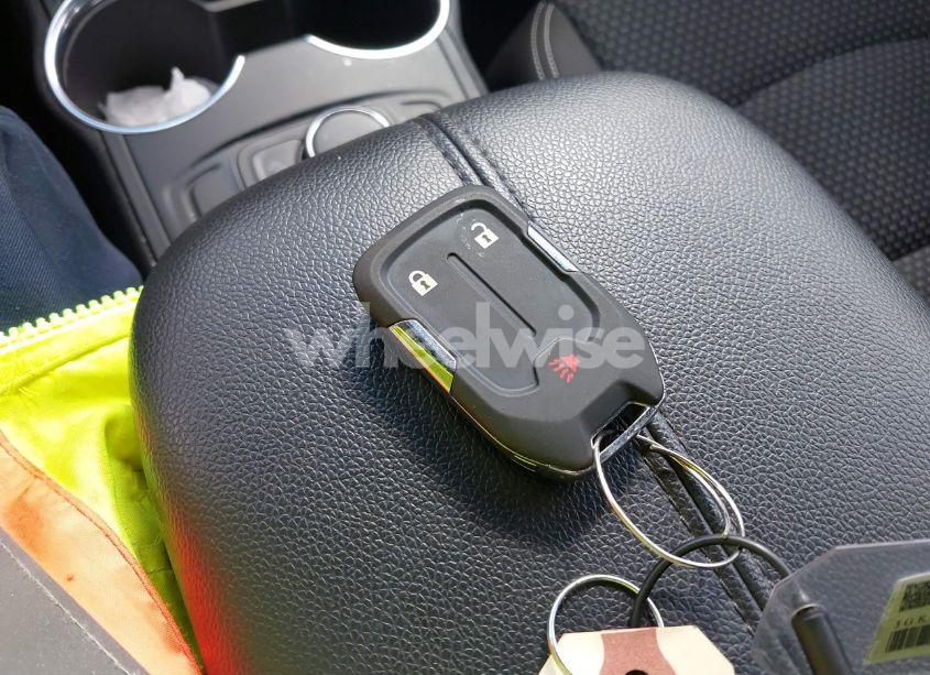 Photo 11 of 2024 Gmc Terrain FWD SLE (VIN 3GKALMEG8RL347007)