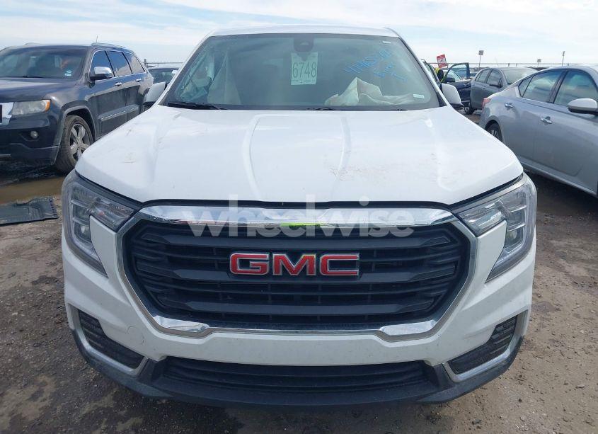 Photo 12 of 2024 Gmc Terrain FWD SLE (VIN 3GKALMEG8RL360582)