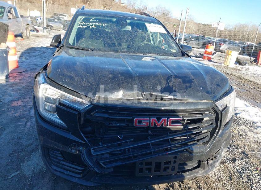 Photo 12 of 2024 Gmc Terrain FWD SLE (VIN 3GKALMEG9RL255095)
