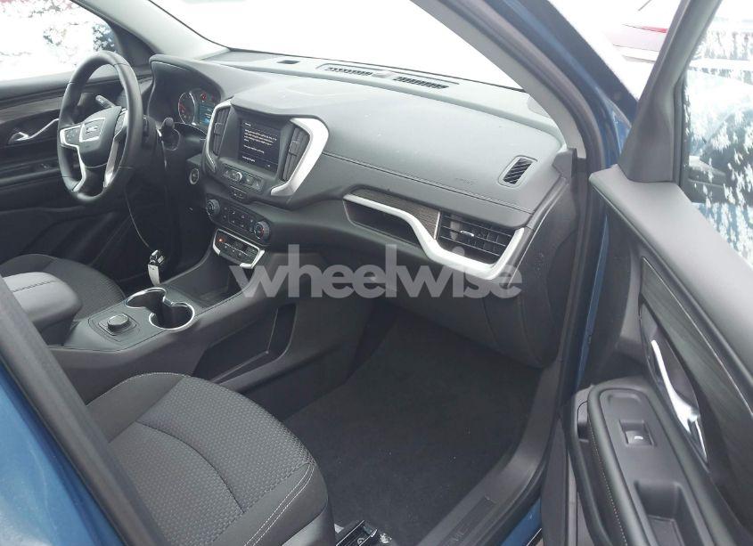 Photo 5 of 2024 Gmc Terrain FWD SLE (VIN 3GKALMEG9RL400250)