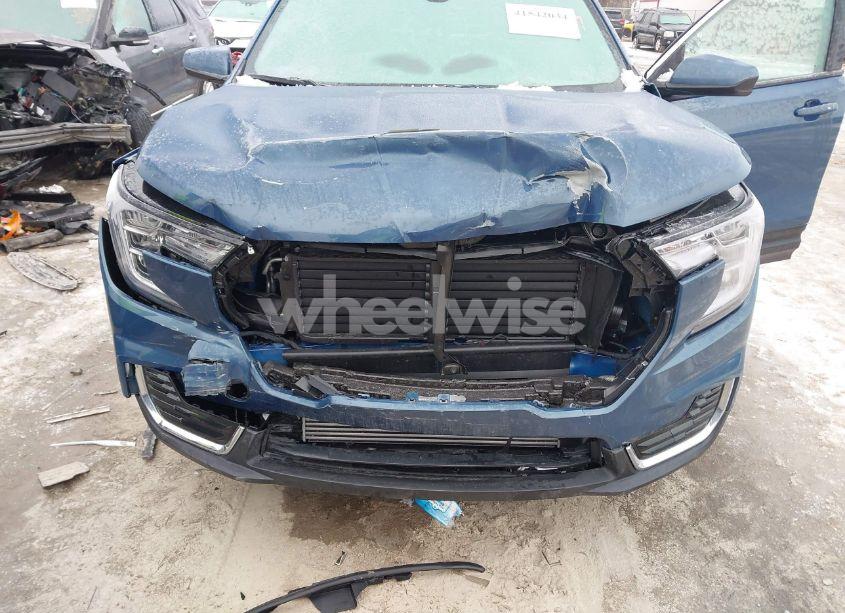 Photo 6 of 2024 Gmc Terrain FWD SLE (VIN 3GKALMEG9RL400250)