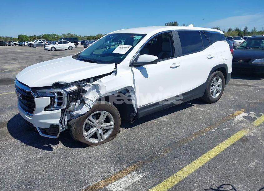 Photo 2 of 2024 Gmc Terrain FWD SLE (VIN 3GKALMEGXRL274156)