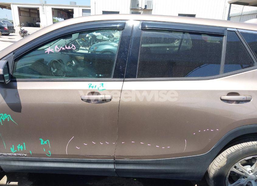 Photo 15 of 2018 Gmc Terrain SLE (VIN 3GKALMEV0JL320225)