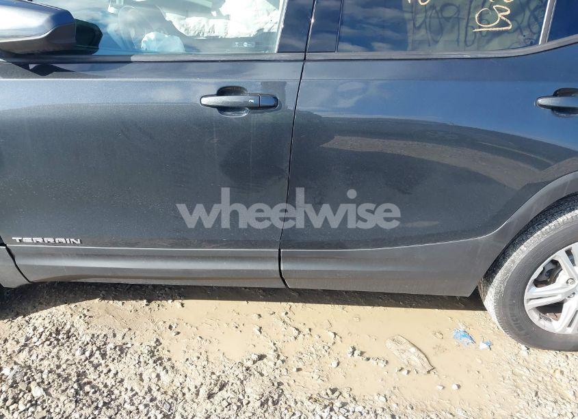 Photo 14 of 2018 Gmc Terrain SLE (VIN 3GKALMEV1JL162302)