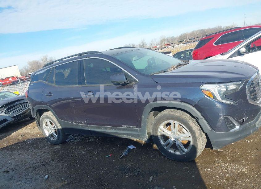 Photo 13 of 2018 Gmc Terrain SLE (VIN 3GKALMEV1JL366646)