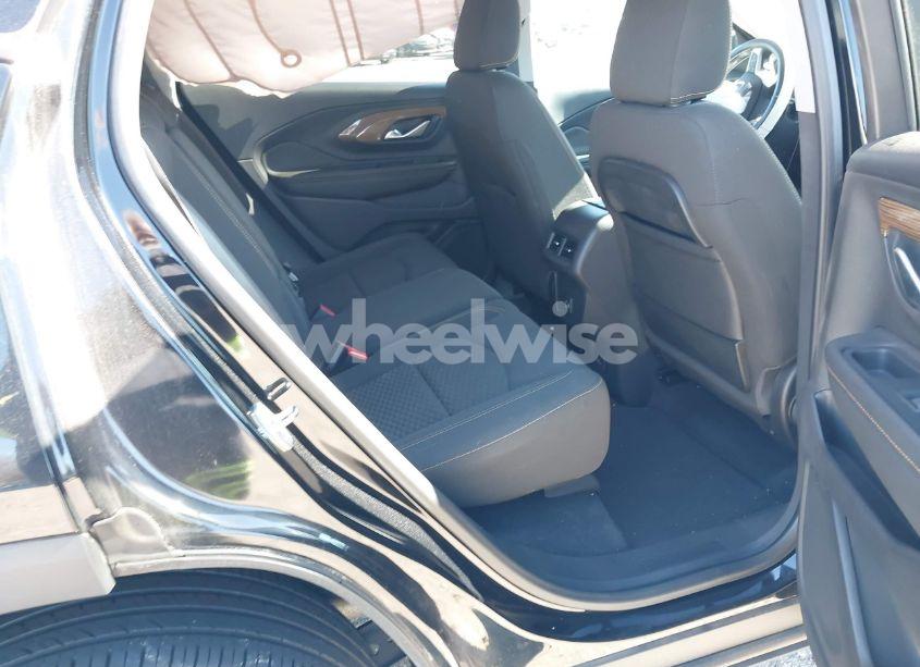 Photo 8 of 2020 Gmc Terrain FWD SLE (VIN 3GKALMEV1LL221755)