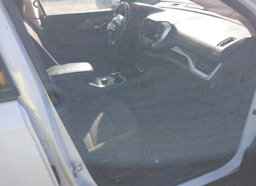 Photo 5 of 2020 Gmc Terrain FWD SLE (VIN 3GKALMEV1LL235865)