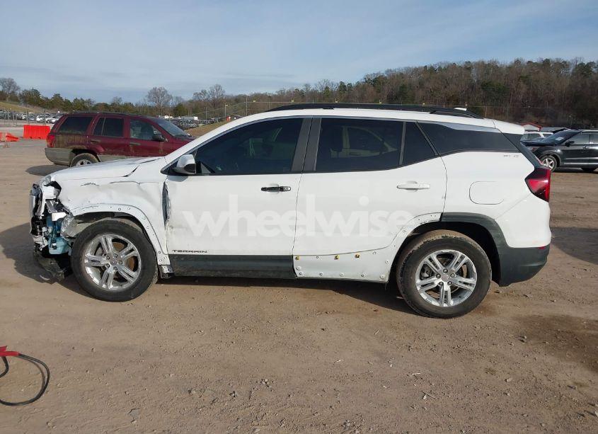 Photo 14 of 2022 Gmc Terrain FWD SLE (VIN 3GKALMEV1NL224979)