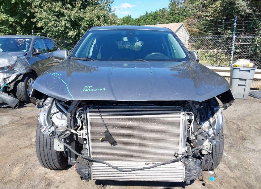 Photo 13 of 2020 Gmc Terrain FWD SLE (VIN 3GKALMEV2LL103472)