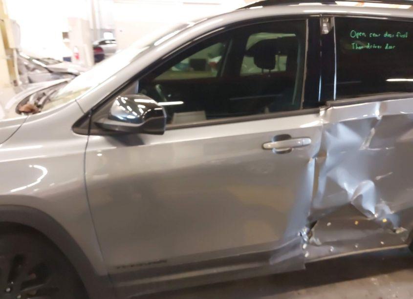 Photo 20 of 2020 Gmc Terrain FWD SLE (VIN 3GKALMEV2LL139369)