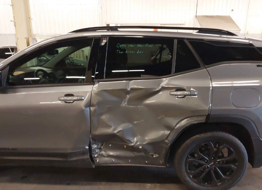 Photo 6 of 2020 Gmc Terrain FWD SLE (VIN 3GKALMEV2LL139369)