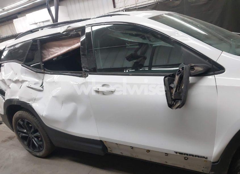 Photo 13 of 2021 Gmc Terrain FWD SLE (VIN 3GKALMEV2ML396873)