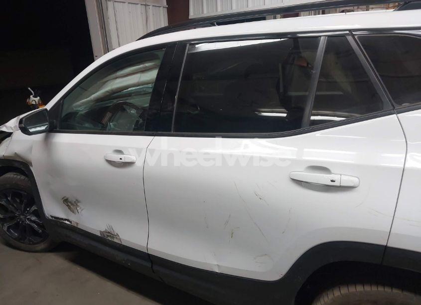 Photo 14 of 2021 Gmc Terrain FWD SLE (VIN 3GKALMEV2ML396873)