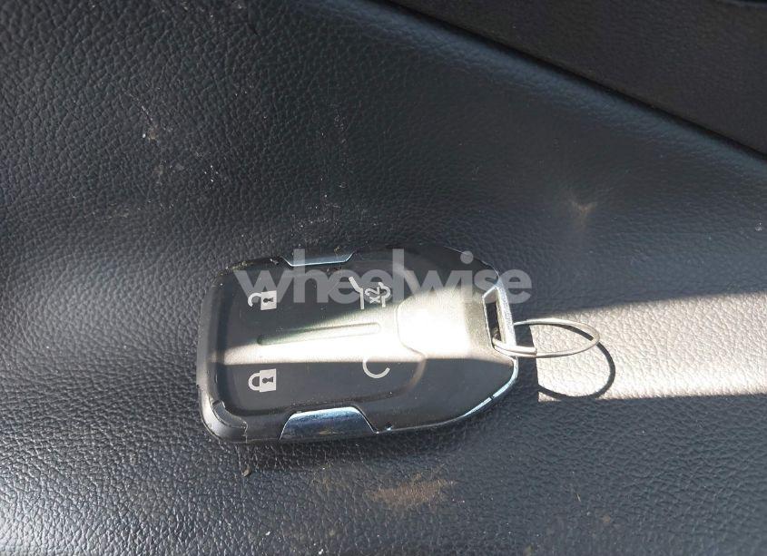 Photo 11 of 2022 Gmc Terrain FWD SLE (VIN 3GKALMEV2NL202036)