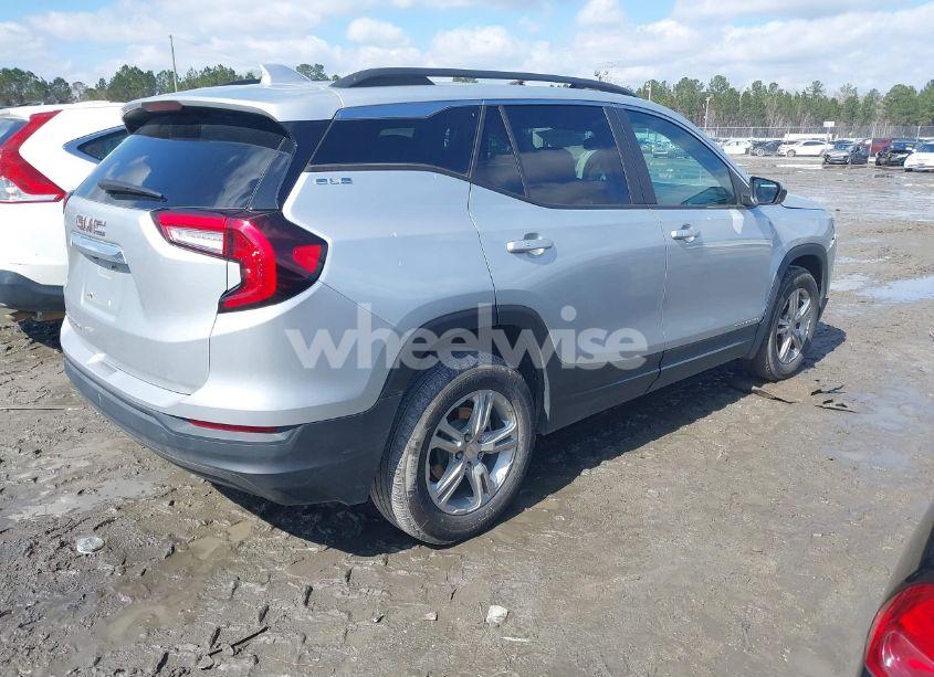 Photo 4 of 2022 Gmc Terrain FWD SLE (VIN 3GKALMEV2NL202036)