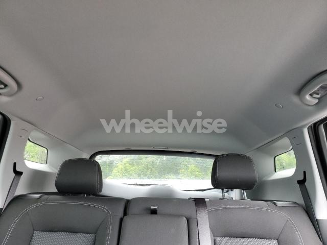 Photo 6 of 2022 GMC TERRAIN SLE N/A (VIN 3GKALMEV2NL281045)