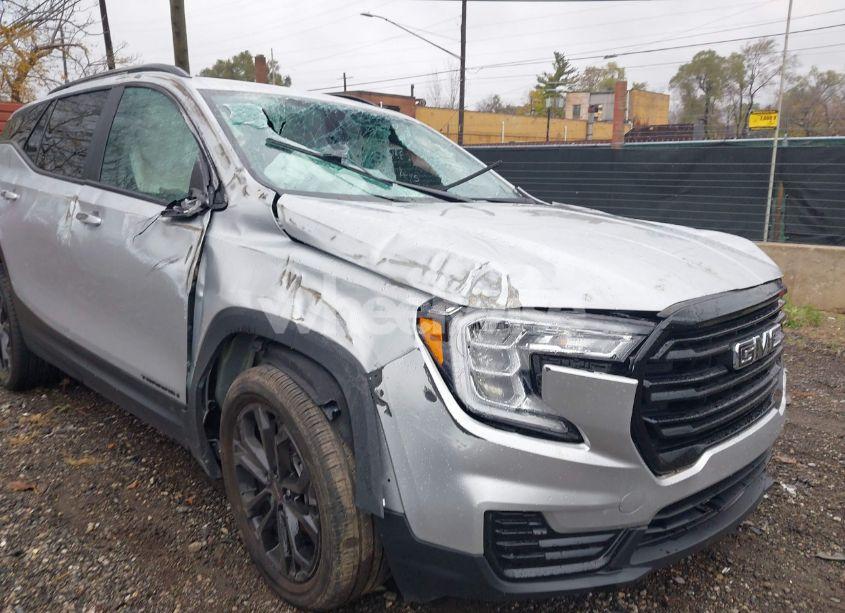 Photo 17 of 2022 Gmc Terrain FWD SLE (VIN 3GKALMEV3NL249673)