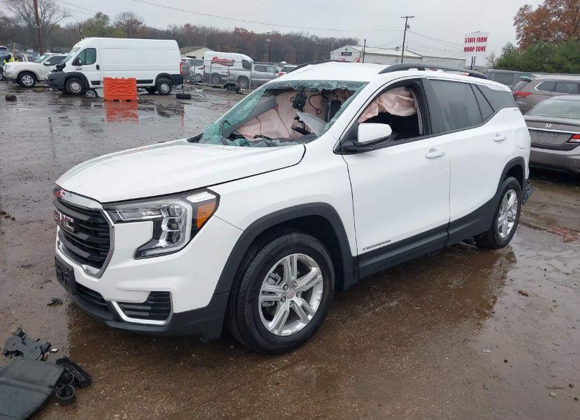 Photo 2 of 2022 Gmc Terrain FWD SLE (VIN 3GKALMEV4NL302462)
