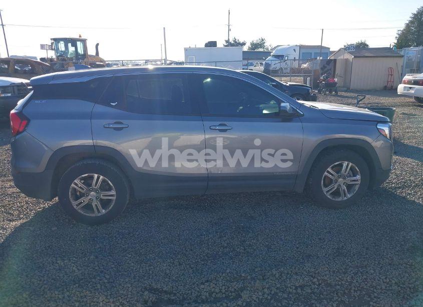 Photo 13 of 2018 Gmc Terrain SLE (VIN 3GKALMEV5JL179541)