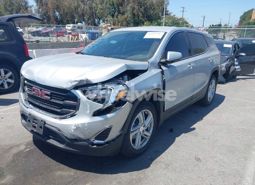 Photo 2 of 2018 Gmc Terrain SLE (VIN 3GKALMEV5JL314677)
