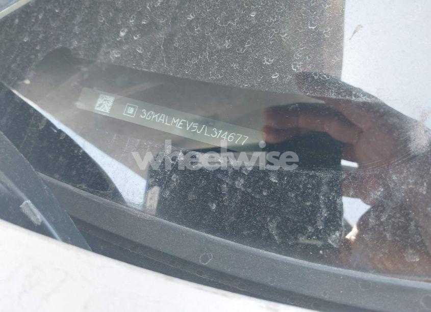 Photo 9 of 2018 Gmc Terrain SLE (VIN 3GKALMEV5JL314677)