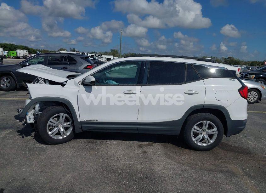 Photo 13 of 2018 Gmc Terrain SLE (VIN 3GKALMEV5JL345833)