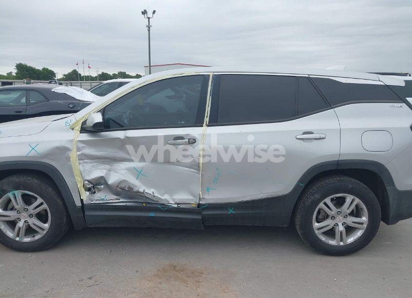 Photo 14 of 2018 Gmc Terrain SLE (VIN 3GKALMEV5JL375253)