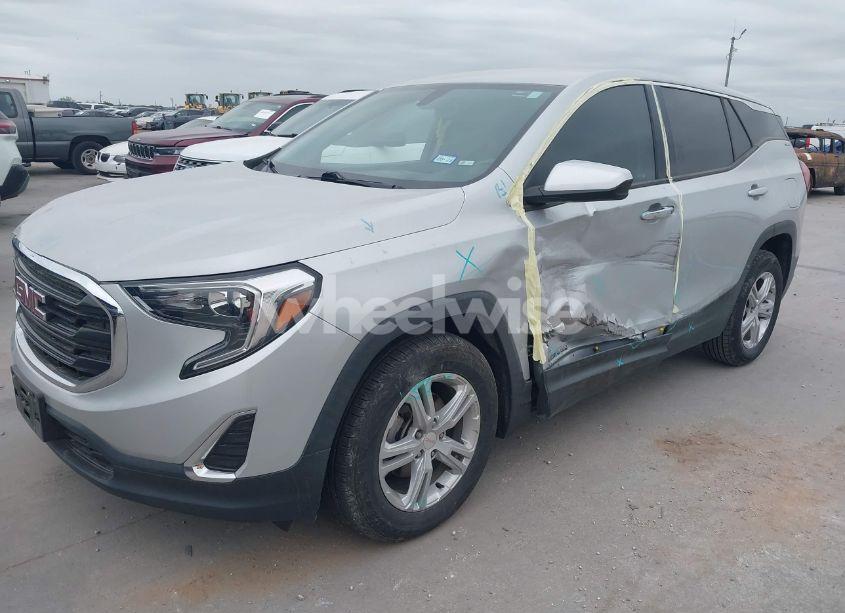 Photo 2 of 2018 Gmc Terrain SLE (VIN 3GKALMEV5JL375253)