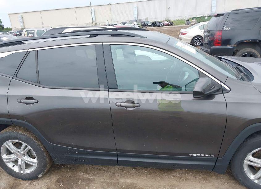 Photo 13 of 2020 Gmc Terrain FWD SLE (VIN 3GKALMEV5LL138667)
