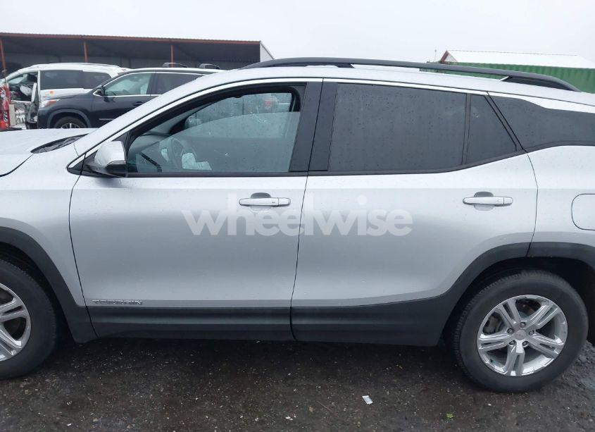 Photo 14 of 2020 Gmc Terrain FWD SLE (VIN 3GKALMEV5LL148017)