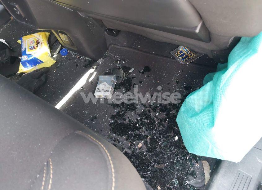 Photo 8 of 2021 Gmc Terrain FWD SLE (VIN 3GKALMEV5ML369697)