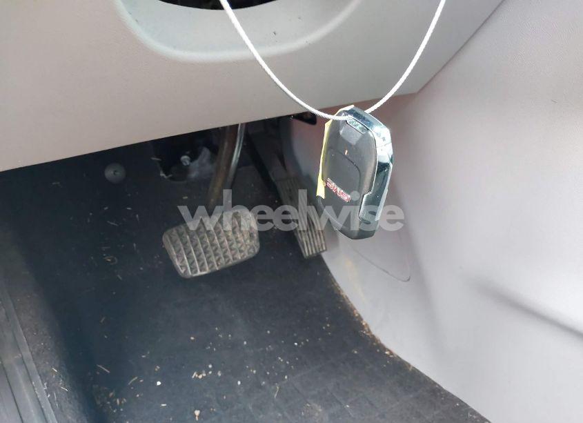 Photo 11 of 2019 Gmc Terrain SLE (VIN 3GKALMEV6KL128535)