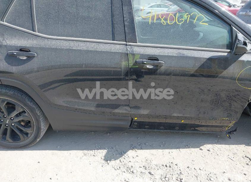 Photo 13 of 2020 Gmc Terrain FWD SLE (VIN 3GKALMEV6LL198876)