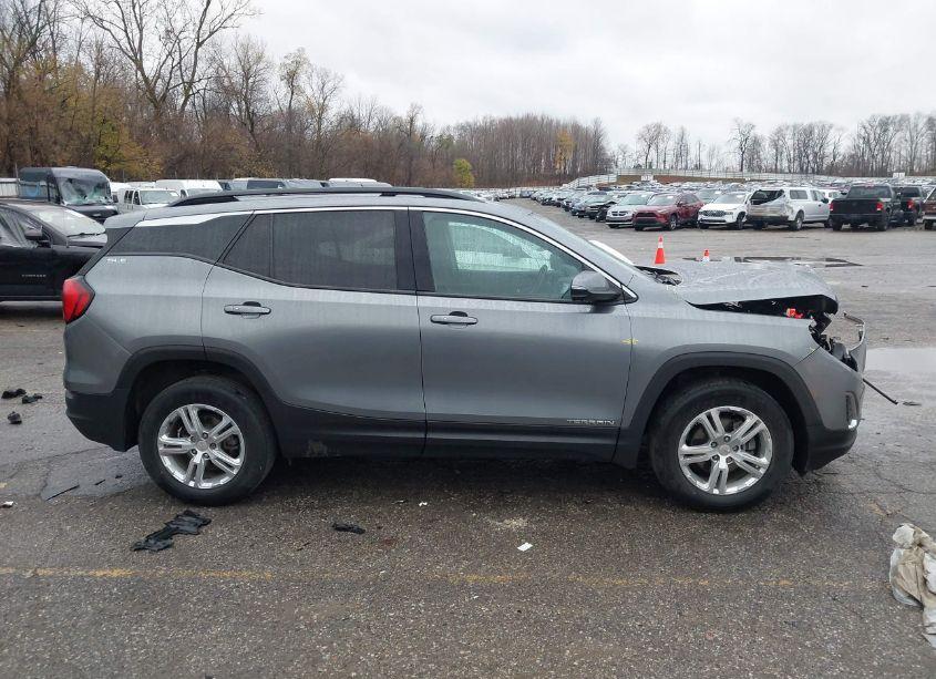 Photo 13 of 2020 Gmc Terrain FWD SLE (VIN 3GKALMEV6LL210539)