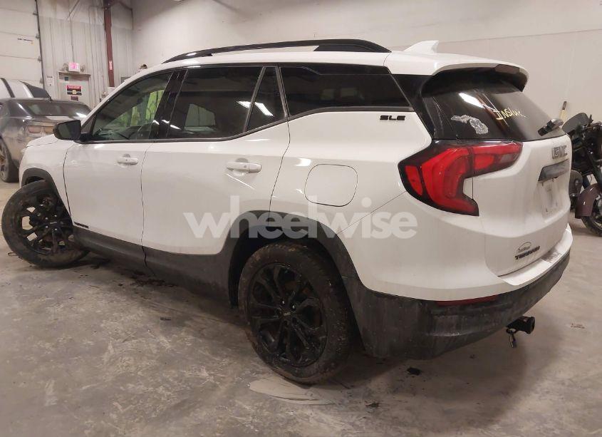 Photo 3 of 2020 Gmc Terrain FWD SLE (VIN 3GKALMEV6LL220424)
